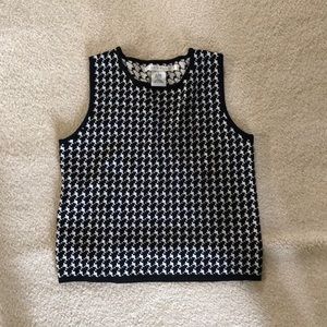 Max studio sweater top